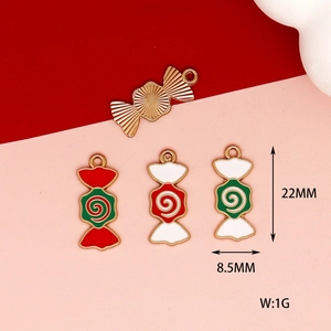 Detailansicht von Emaille-Süßigkeiten-Anhängern mit Größe 22x8,5mm und Gewicht 1g