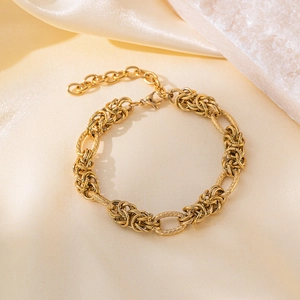 Women Retro Gold Plated Stainless Steel Bracelet Interlocking Textured Oval And Round Links Hip Hop Fashion Adjustable