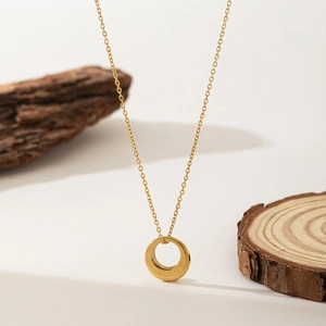 Minimalist Geometric Round Ring Pendant Necklace Titanium Stainless Steel Simple Fashion Jewelry For Women Gift