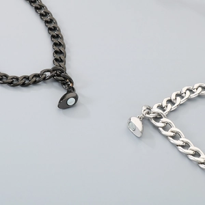 Magnetic heart couple bracelets with titanium steel Cuban link chain in black and silver