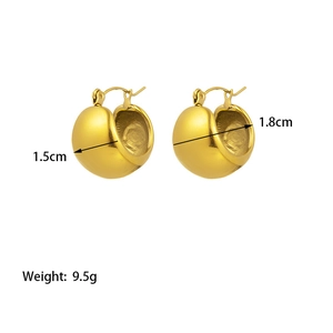 Boucles d'oreilles créoles dorées épaisses de 1,5 cm de large et 1,8 cm de hauteur
