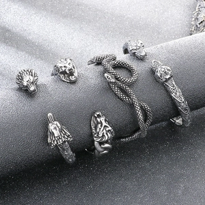 Brazalete Abierto Punk Cabeza de León Serpiente Vintage Antiguo Acero de Titanio Hombre Pulsera Animal Envuelto Joyería