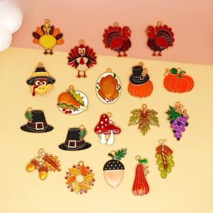 Thanksgiving DIY Jewelry Charms Zinc Alloy Enamel Turkey Pumpkin Maple Leaf Pendants For Autumn Festival Necklace Bracelet Craft Making