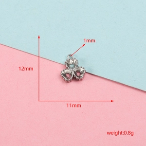 Detailed dimensions of stainless steel triple heart charm for DIY jewelry making