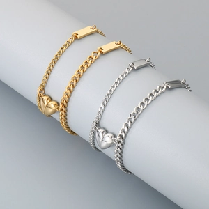 Magnetic heart couple bracelets in stainless steel with engravable plates