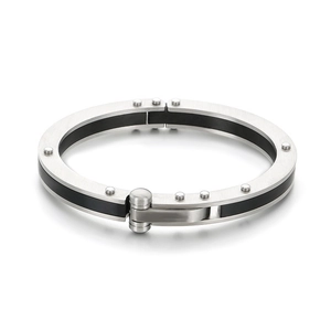 Bracelet punk en acier inoxydable avec insert en fibre de carbone noire et fermoir