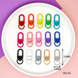 Detailed view of colorful 32mm swivel lobster clasps with size and weight specs