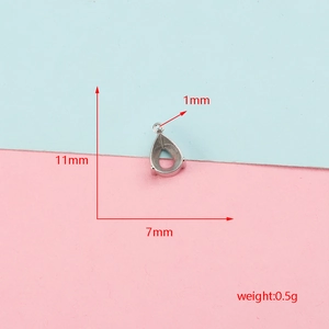 Detailansicht der Maße der birnenförmigen Edelstahl-Fassung für DIY-Schmuckherstellung