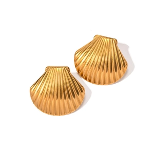 Élégantes boucles d'oreilles coquillage en acier inoxydable plaqué or 18 carats pour femme
