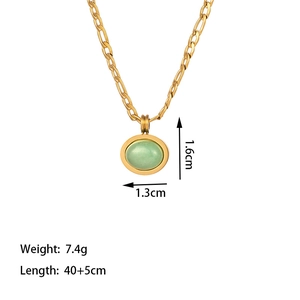 Collier en acier inoxydable plaqué or 18K avec pendentif en pierre verte ovale pour femme
