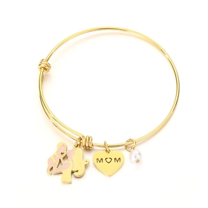 Adjustable golden stainless steel MOM heart bracelet with mother-child charm and white pearl