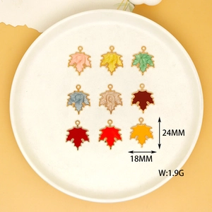 Detailed view of nine colorful maple leaf alloy pendants with dimensions and weight