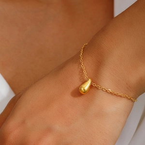 Stainless Steel Bracelet With Water Drop Pendant Polished Minimalist Adjustable 18K Gold Plated Dainty Jewelry For Women