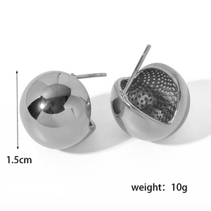 Polierte silberne Edelstahl-Kugelohrstecker mit 1,5 cm Durchmesser in Varianten-Optik