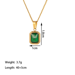 Collier hip hop vintage plaqué or 18K avec pendentif rectangulaire en pierre verte