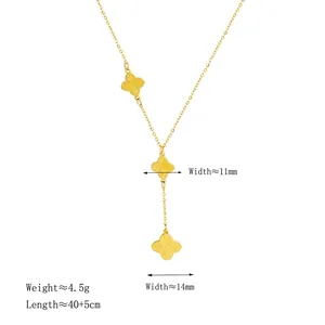 Collier élégant en Y doré avec trèfles et pendentifs texturés aux rayons de soleil