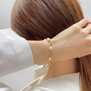 French style double-layer natural pearl bracelet with gold beads on titanium steel