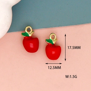 Detailed view of red apple enamel charm with dimensions 17.5x12.5mm and weight 1.5g.