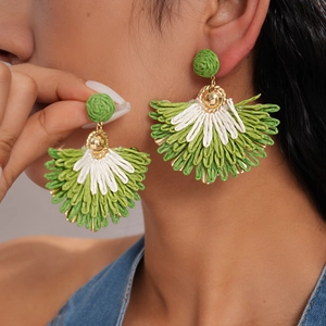 Handgemaakte Raffia Geweven Waaiervormige Oorknopjes Voor Vrouwen Boheems Vakantiestijl Meerkleurige Stro Oorbellen Zomer Strand Sieraden