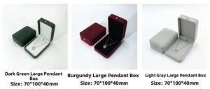 Three premium velvet pendant boxes in green, red, and gray with size specs 70x100x40mm