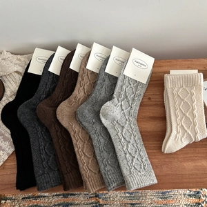 Winter Warm Wool Blend Mid Calf Socks Thick Cable Knit Argyle Pattern Japanese Style Retro Casual Women