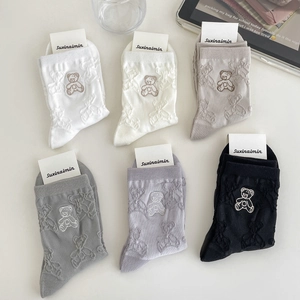 Women Cotton Slouch Socks Breathable Mid-Calf Hosiery Cute Teddy Bear Jacquard And Embroidery Pattern Casual Soft Socks