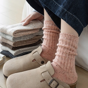 Thick wool blend speckled knit socks for women in various warm autumn colors