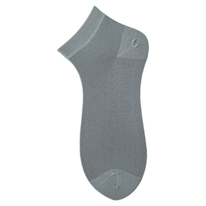 Men's breathable grey silk blend business ankle socks with ribbed elastic cuffs