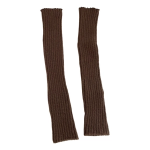 Jambières minimalistes en maille côtelée marron avec texture vintage à rayures
