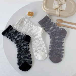 Transparente Lolita-Socken mit Blumenmuster in Schwarz, Weiß und Grau für Damen