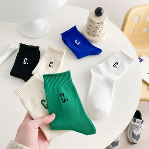Cotton Blend Crew Socks With Letter C Embroidery Ribbed Cuffs Breathable Soft Casual Fashion Mid-Calf Hosiery For Women Men