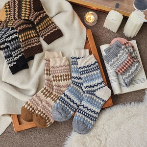 Calze di lana invernali spesse per donna con motivi Fair Isle retrò e stile nordico
