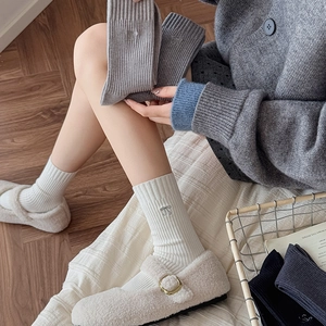 Women's warm rib-knit crew socks with delicate bow embroidery in multi-color set