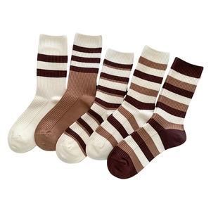 Lot de 5 paires de chaussettes rayées pour femmes aux tons terreux et maille côtelée