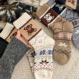 Winter Wollsocken für Damen mit Bären-Jacquard und Vintage-Bohemian-Mustern