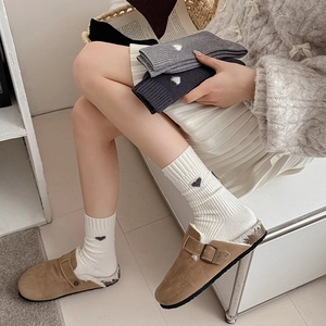 Mid-calf cotton socks with heart embroidery and vertical knit texture for autumn