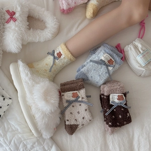 Thick coral fleece socks set with bow and bear label in assorted autumn colors