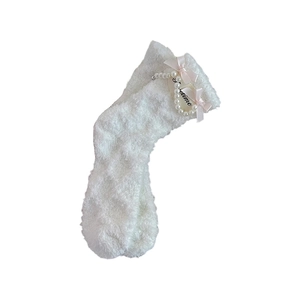 White coral fleece socks with pink bows and pearl charms, thick winter floor socks