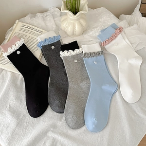 Women Cotton Blend Crew Socks With Lettuce Edge Heart Decor Sweet Color Block Ribbed Cuffs Soft Breathable Hosiery
