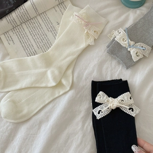 Calze al ginocchio Sweet Lolita con bordo in pizzo e fiocchi in bianco, grigio e nero