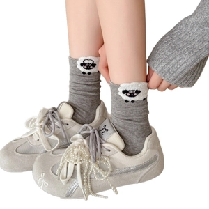 Cute grey crew socks with plush lamb patch and pearl bow sneakers for women