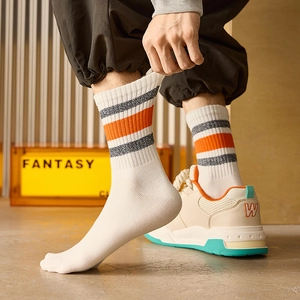 Men's cotton striped crew socks in white with orange and grey accents for sports