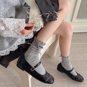 Japanese style ribbon bow ruffle socks in cream and grey knit for women