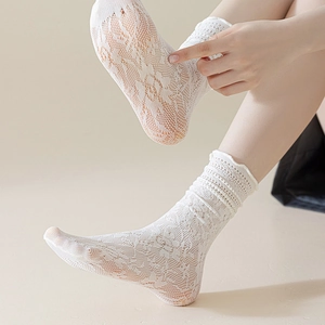 Breathable white lace mesh ballet socks with floral patterns and scallop edges for women