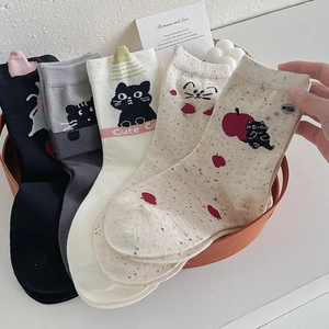 Cartoon cat crew socks set with cute apple patterns and stylish speckled yarn in four colors