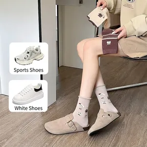 Chaussettes japonaises en coton avec broderie d'ours et bord roulé en couleurs d'automne