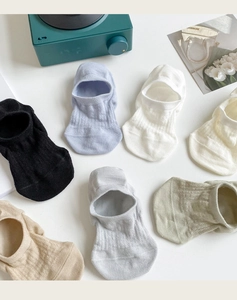 Detailed flat lay of mesh breathable low cut no-show socks in diverse pastel colors