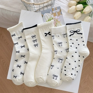 Damen Socken Aus Baumwolle Mit Schwarzen Schleifen Und Punkten Atmungsaktive Süße Mittelhohe Socken Im Japanischen Stil