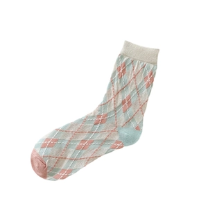 Breathable cotton crew socks with argyle pattern in light blue and pink tones