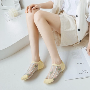 Women's summer mesh socks with floral embroidery and non-slip cotton sole for comfort